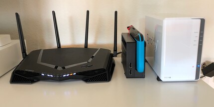 Un router davvero potente: un confronto delle sue dimensioni.